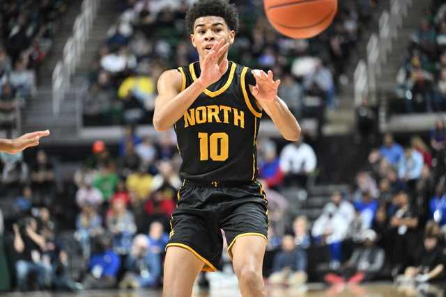 Orchard Lake St Mary's vs North Farmington MHSAA Division 1 title -- Scott Hasse15